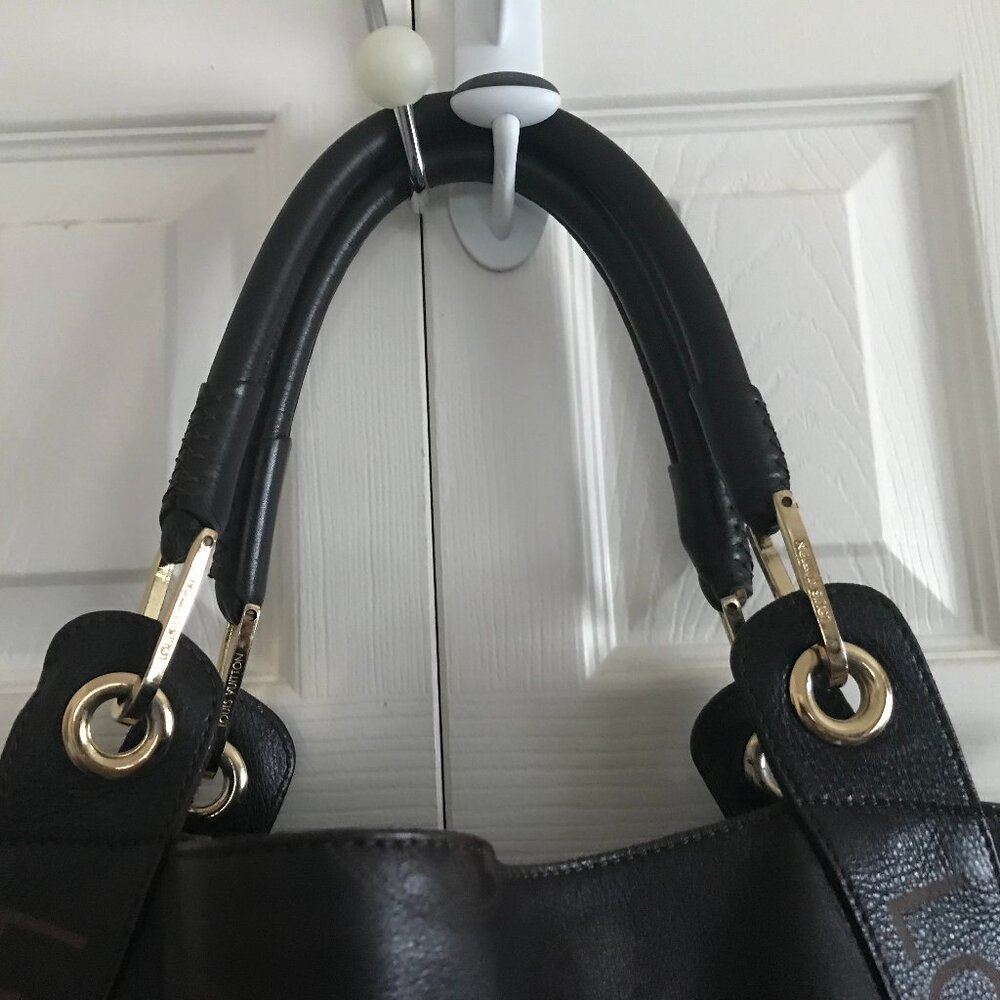 Louis Vuitton Vintage Artsy MM Shoulder Bag AUTHENTIC - Picture 4 of 15